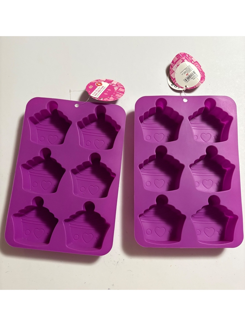 Shape and bake mini cupcake molds